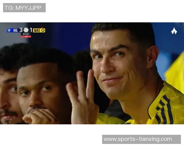 C罗手势暗示遭偷窃或将面临禁赛与罚款处罚